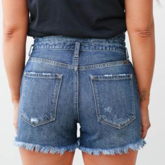KAN CAN ADRIANA DENIM SHORTS - DARK WASH-SIZE LG - Picture 4 of 4